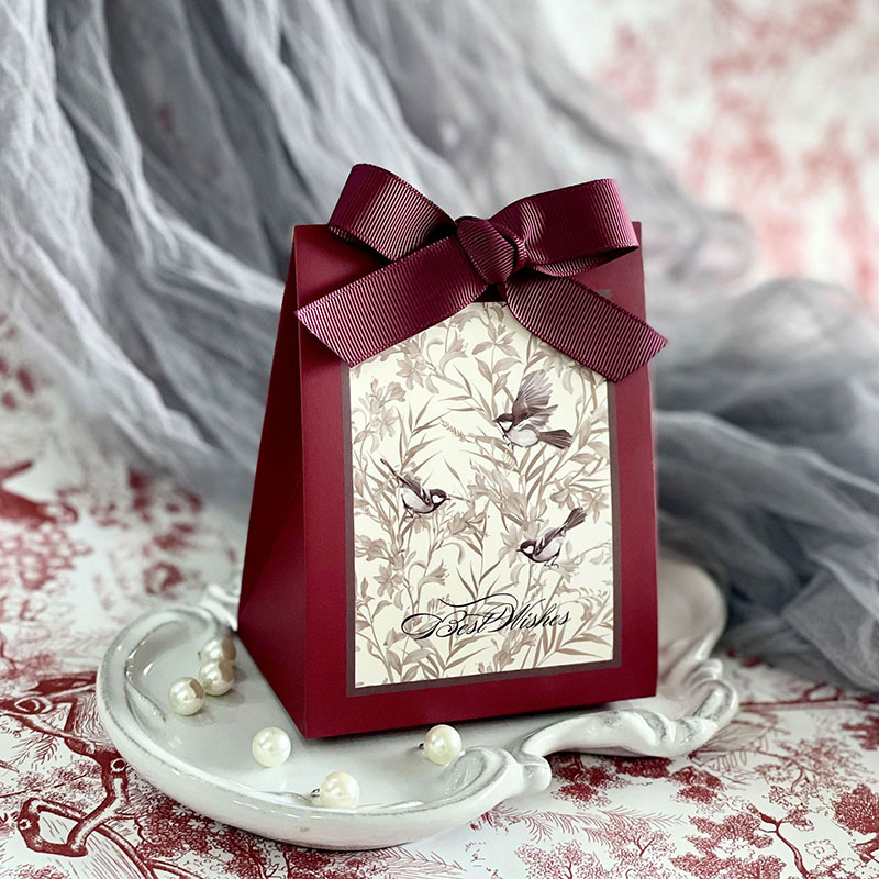 Flowers Birds And Forest Weddi - огляд і ціна Event Party Box
